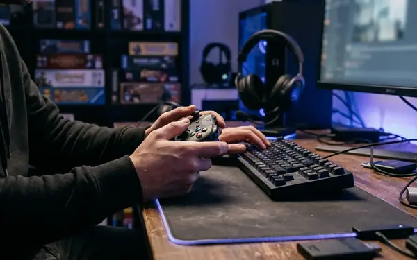 ソロモード標準搭載は当たり前になったのか：最新協力型ゲームのレビューから見える設計思想の変化